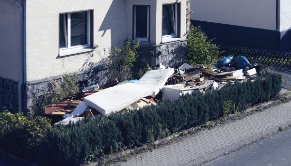Yard Junk Removal in Granger